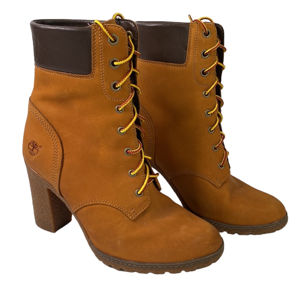 Timberline Allington Leather 6" Lace-Up Stacked Block Heel Boot in Wheat Nubuck